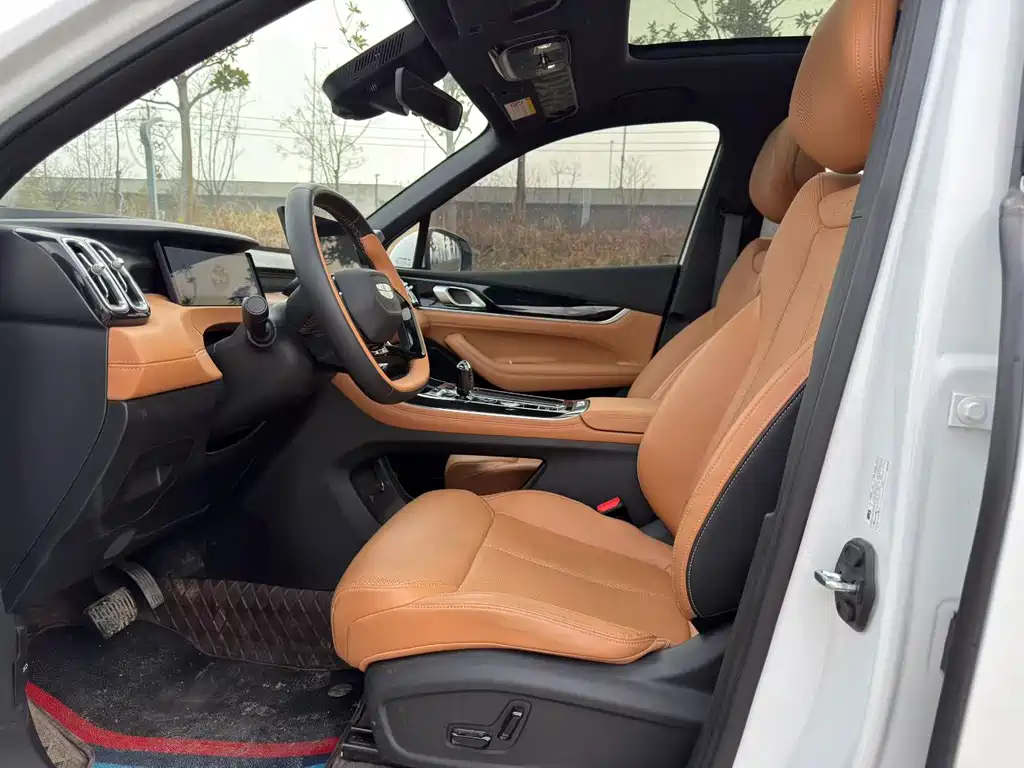 GEELY AUTOMOBILE BOYUE L