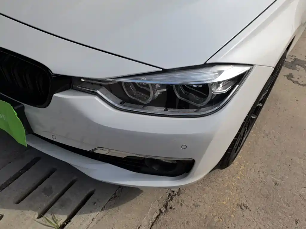 BMW 3 Series — миниатюра 24