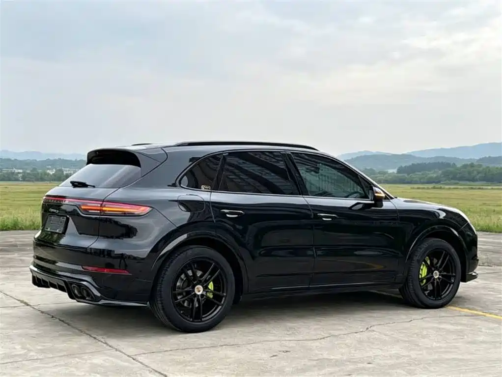 Porsche Cayenne 2018 Cayenne 3.0T