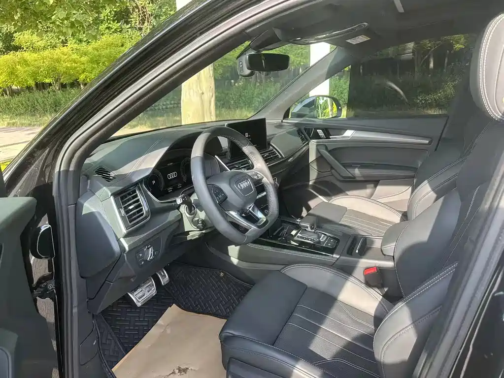 Audi Q5L 2024 40 TFSI Luxury