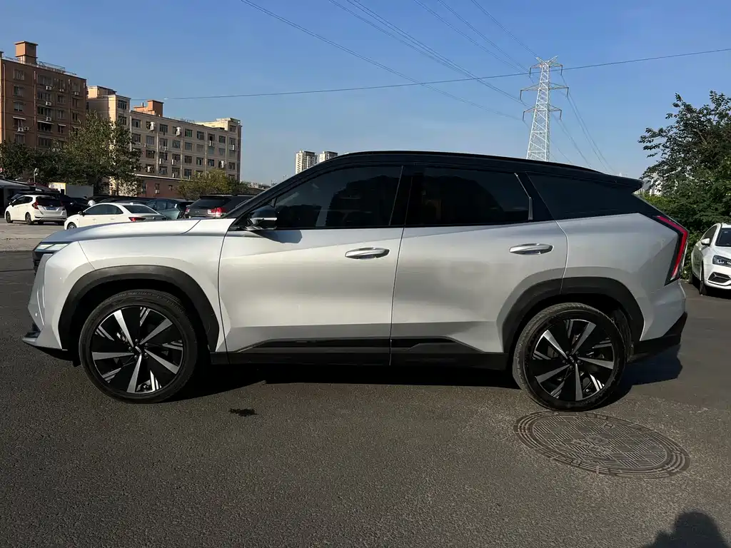 Geely Boyue L — миниатюра 4