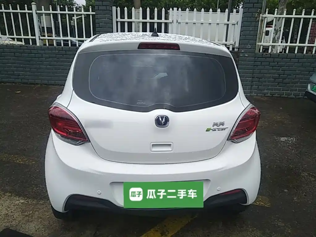 Changan Benben E-Star — миниатюра 6