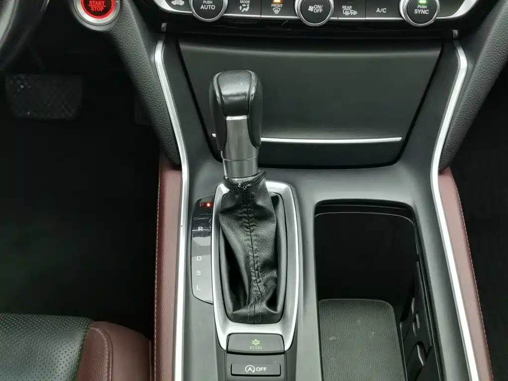 Honda Inspire — миниатюра 13