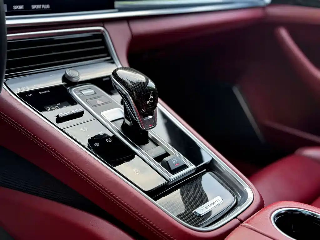 Porsche Panamera 2017 Panamera Turbo 4.0T