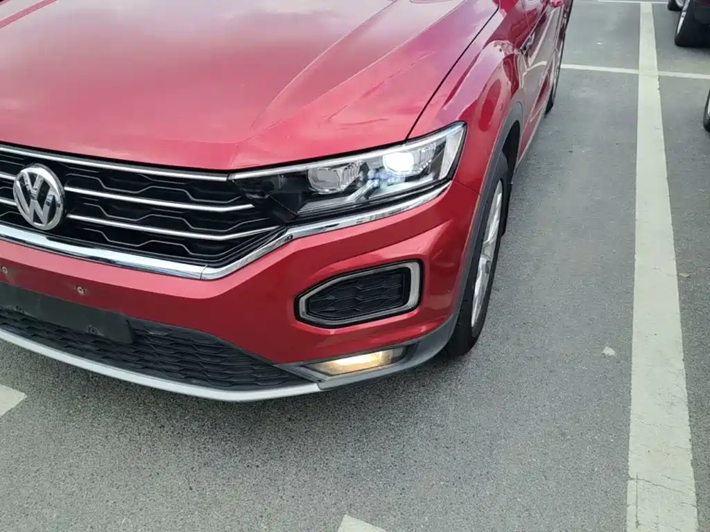 Volkswagen T-Roc — миниатюра 24