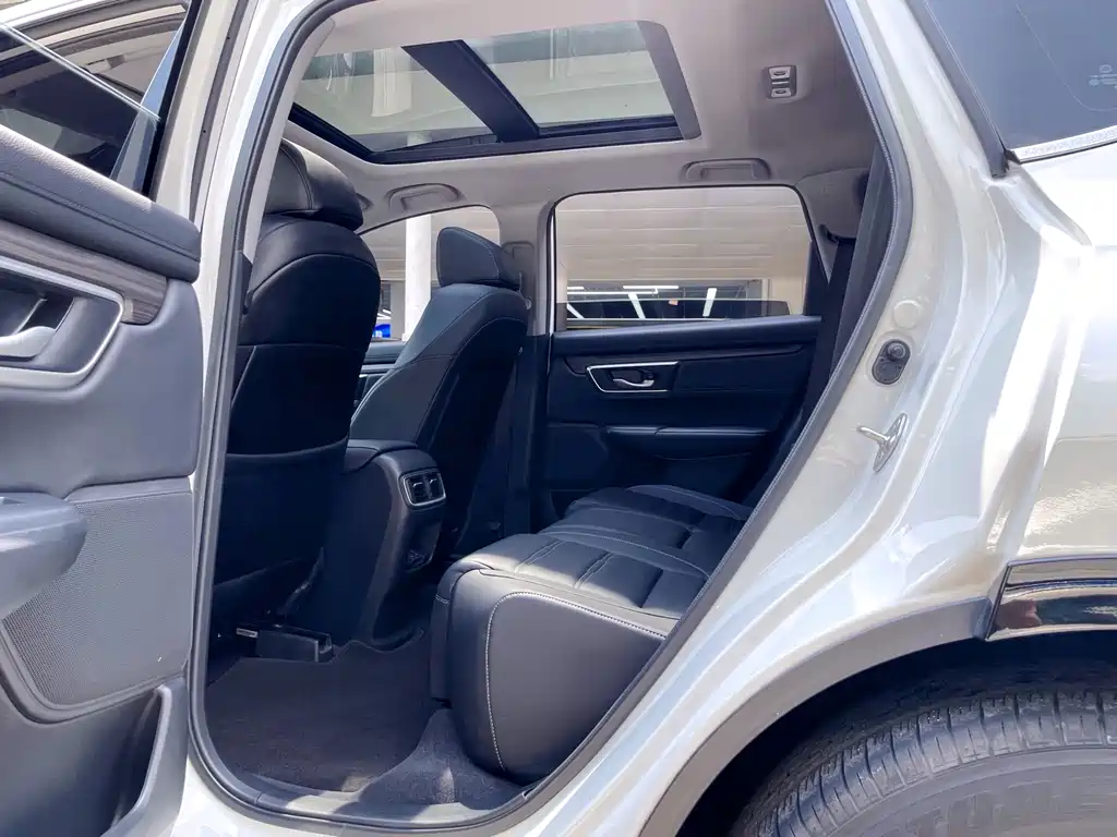 Honda CR-V PHEV — миниатюра 13