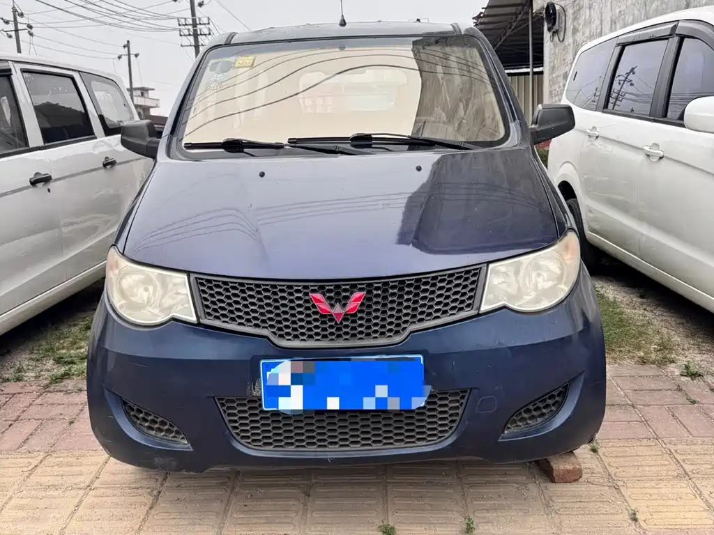 Wuling Hongguang — миниатюра 2