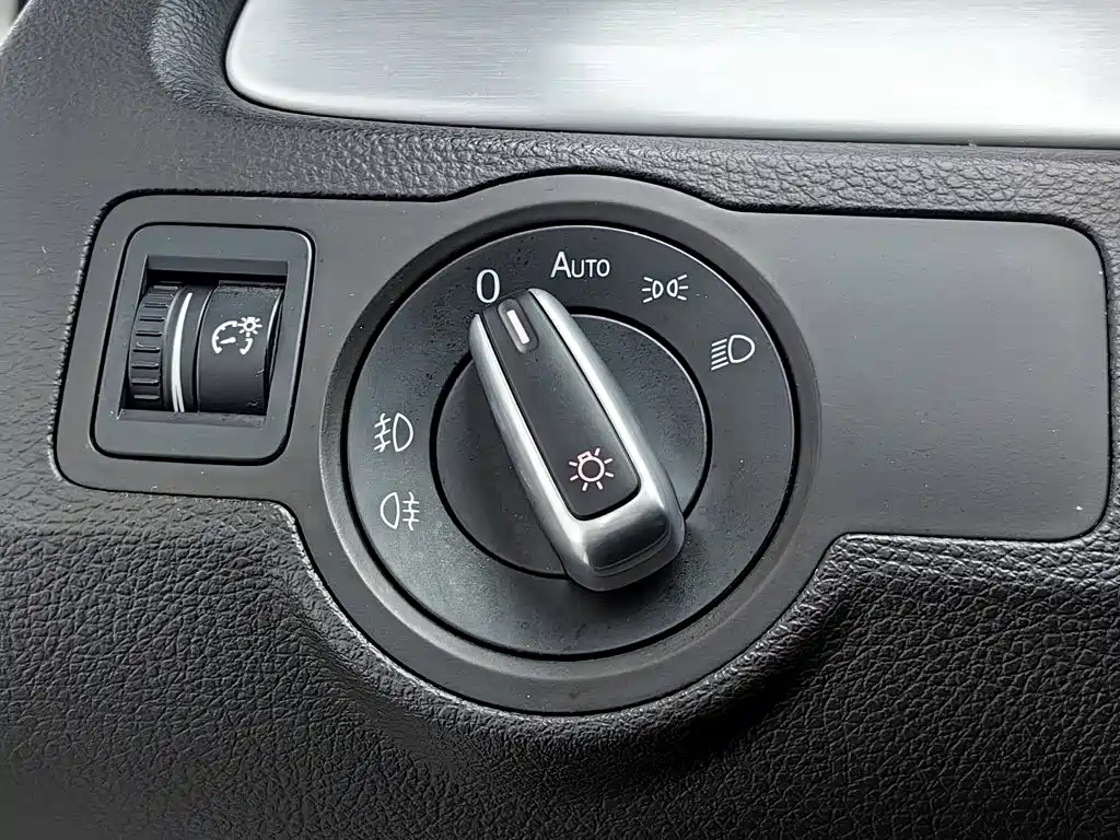 Volkswagen CC — миниатюра 21