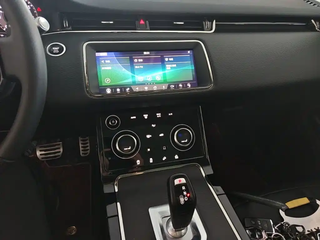 Land Rover Evoque — миниатюра 13