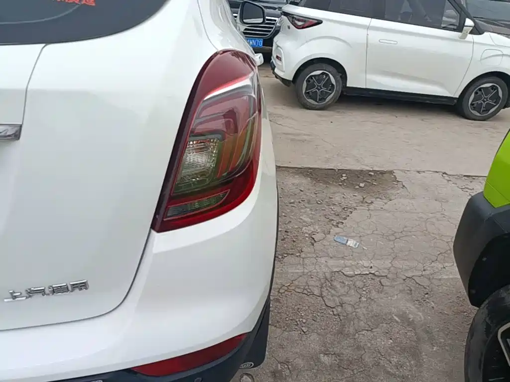 Buick Encore — миниатюра 8
