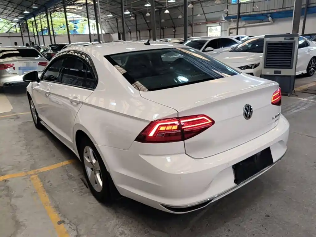 Volkswagen Lamando — миниатюра 5