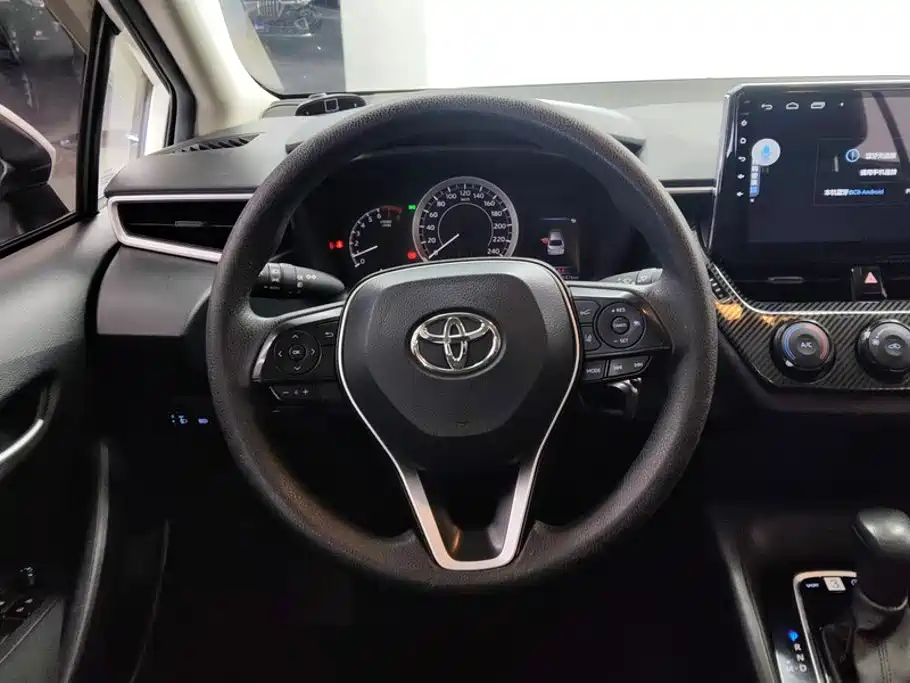 Toyota Corolla — миниатюра 15