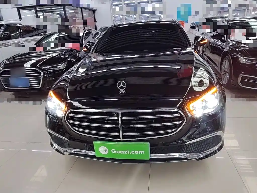 Mercedes-Benz E-Class — миниатюра 3