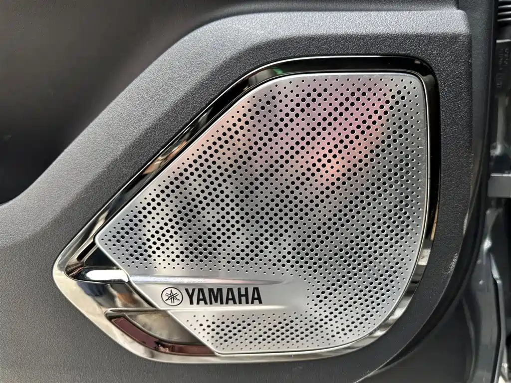 ZEEKR EXTREME KRYPTON 001