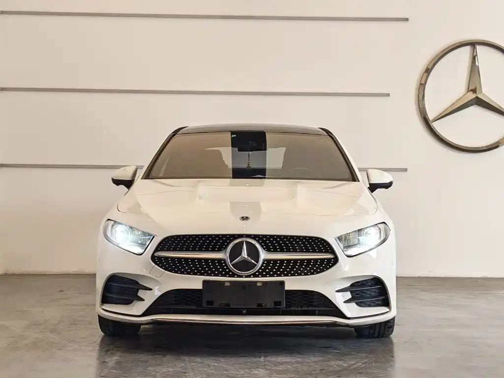 Mercedes-Benz A-Class — миниатюра 2