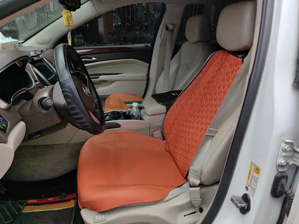 Cadillac SRX — миниатюра 16