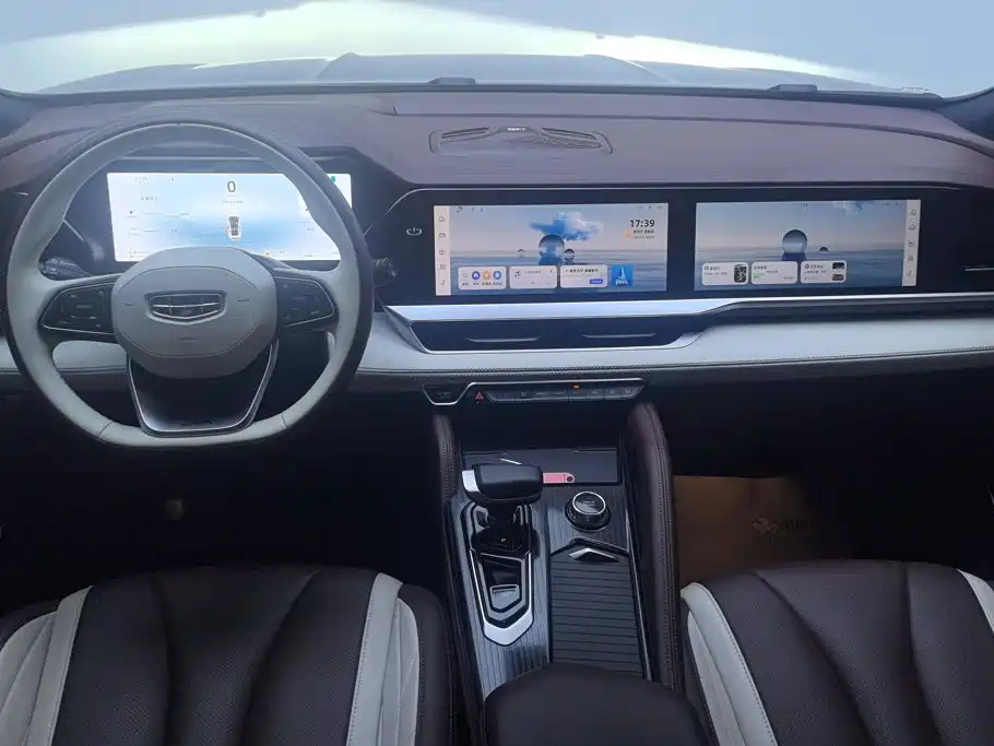 Geely Xingyue L — миниатюра 12