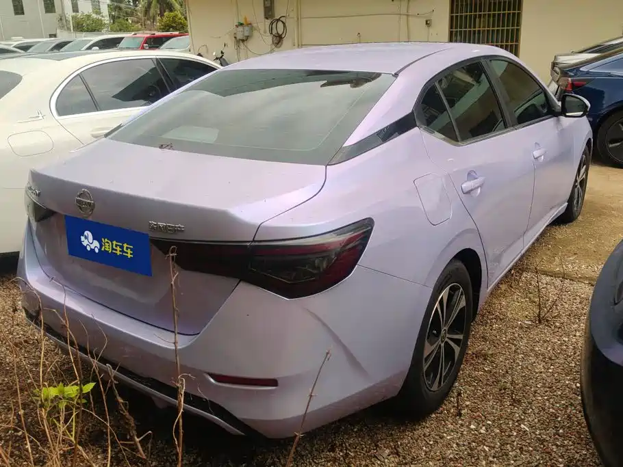 Nissan Sylphy — миниатюра 3