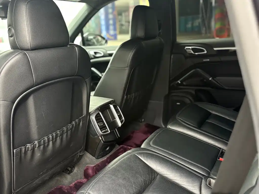 PORSCHE CAYENNE NEW ENERGY