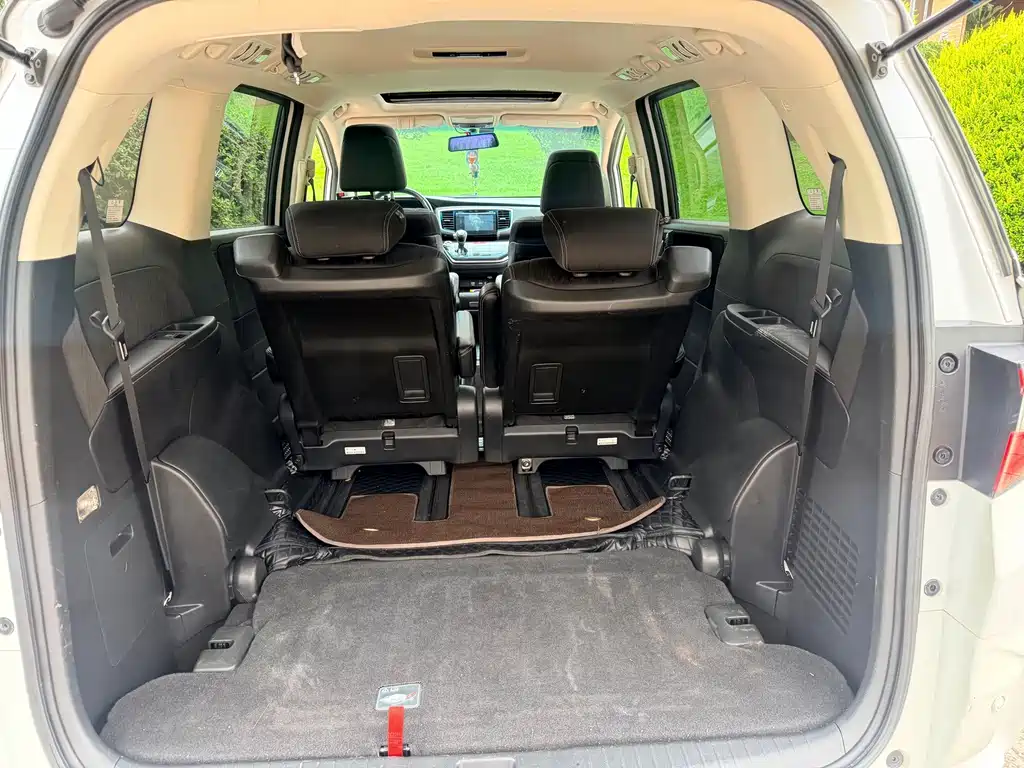 Honda Odyssey — миниатюра 18