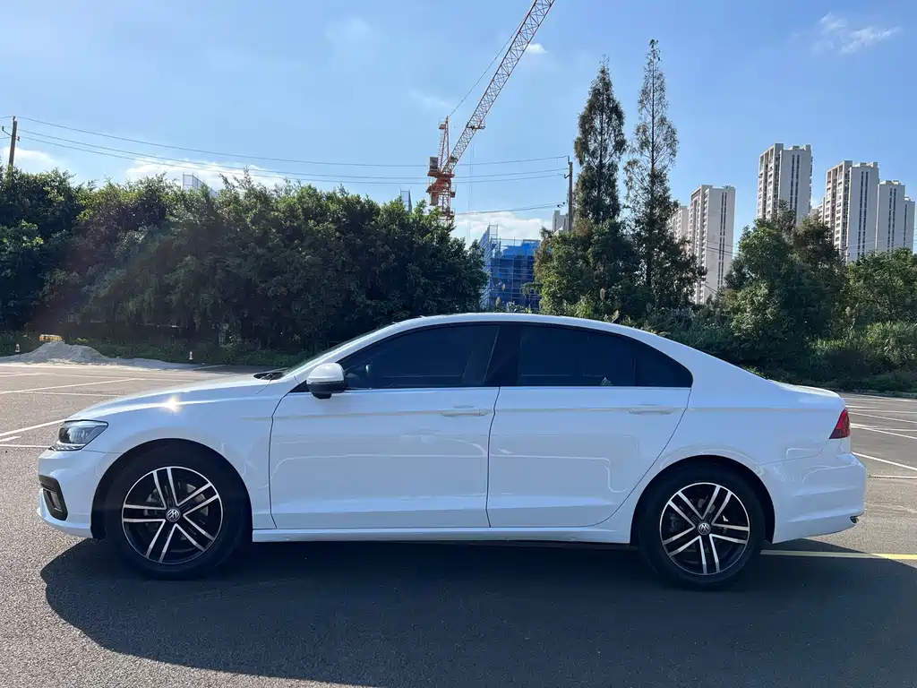 Volkswagen Lamando — миниатюра 4