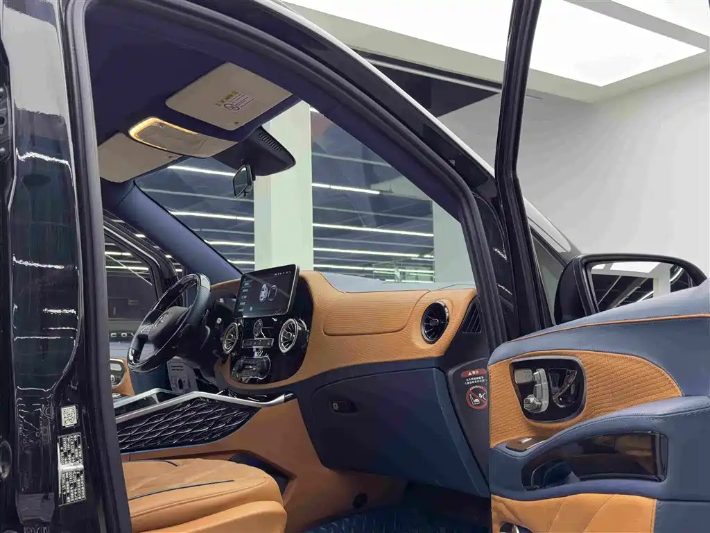 Mercedes-Benz Vito — миниатюра 9