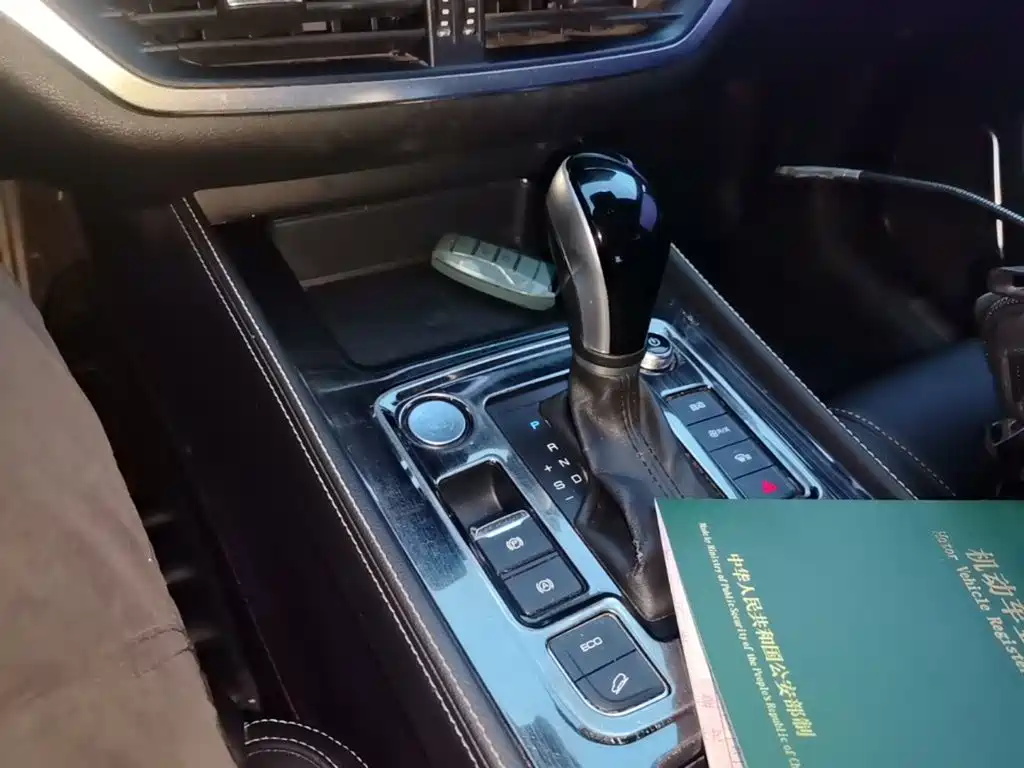 BYD Tang — миниатюра 19