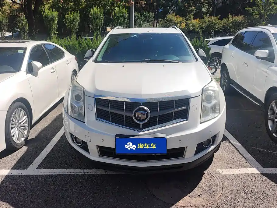 Cadillac SRX — миниатюра 2