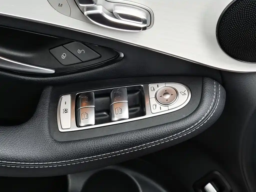Mercedes-Benz GLC Coupe — миниатюра 9