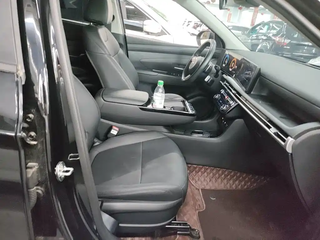 Hyundai Tucson — миниатюра 25