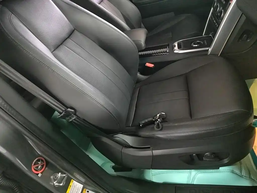 Land Rover Discovery Sport — миниатюра 25