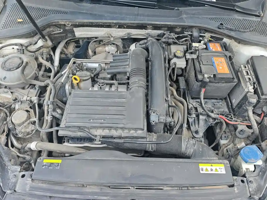 Volkswagen Golf — миниатюра 10