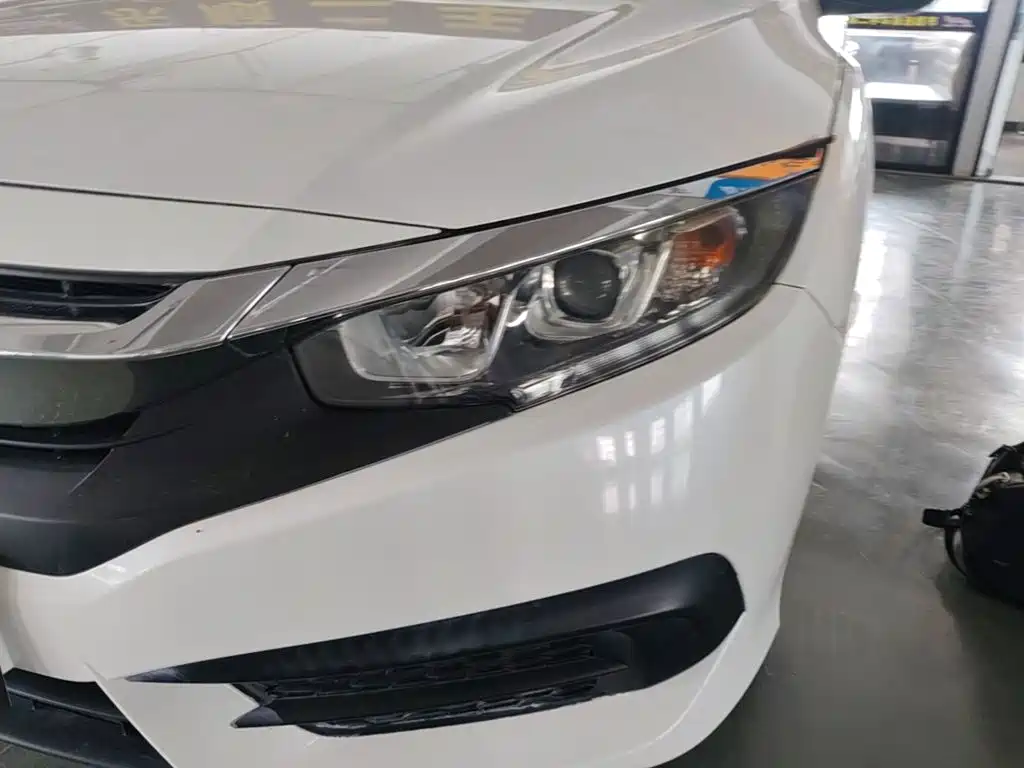 Honda Civic — миниатюра 24