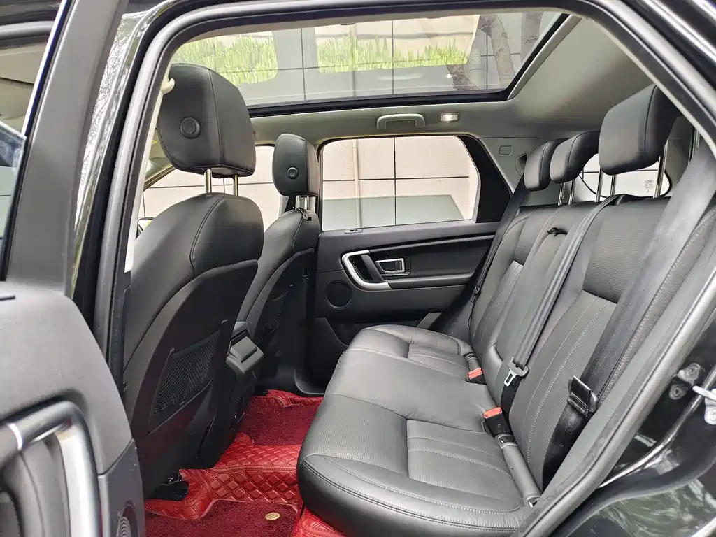 Land Rover Discovery Sport 2017 2.0T SE
