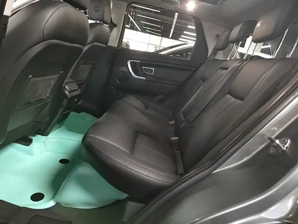 Land Rover Discovery Sport — миниатюра 17