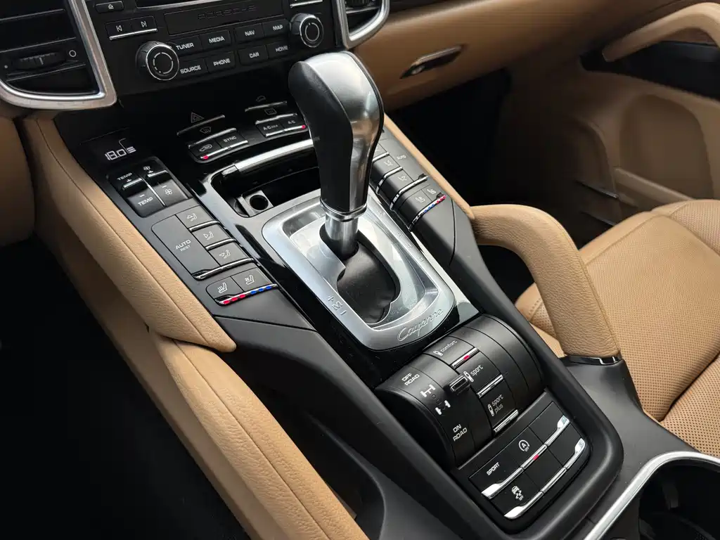 Porsche Cayenne 2016 Cayenne 3.0T