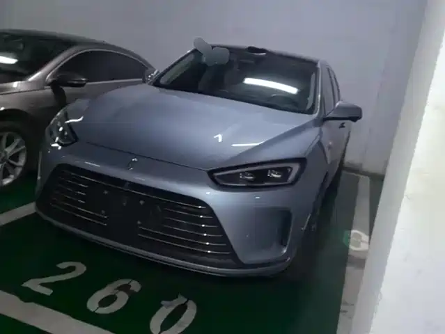 HONGMENG ZHIXING ASK THE WORLD M5 2023