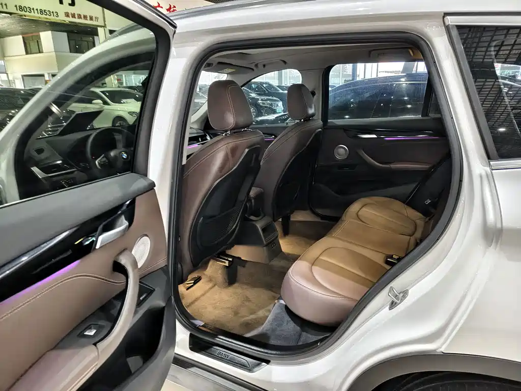 BMW X1 — миниатюра 5