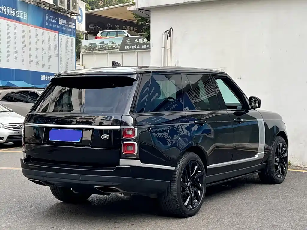 LAND ROVER RANGE ROVER