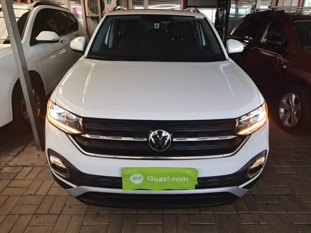 Volkswagen Tanying 1.5 л 2022 г. Белый, пробег 25800 км