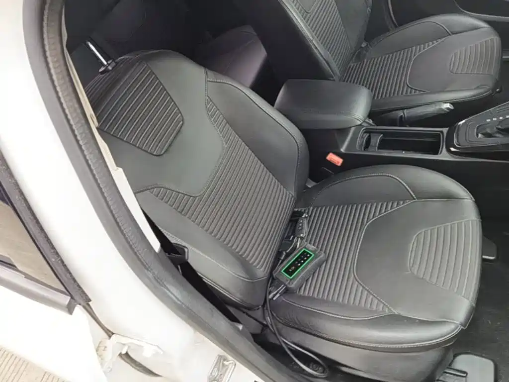 Ford Focus — миниатюра 25
