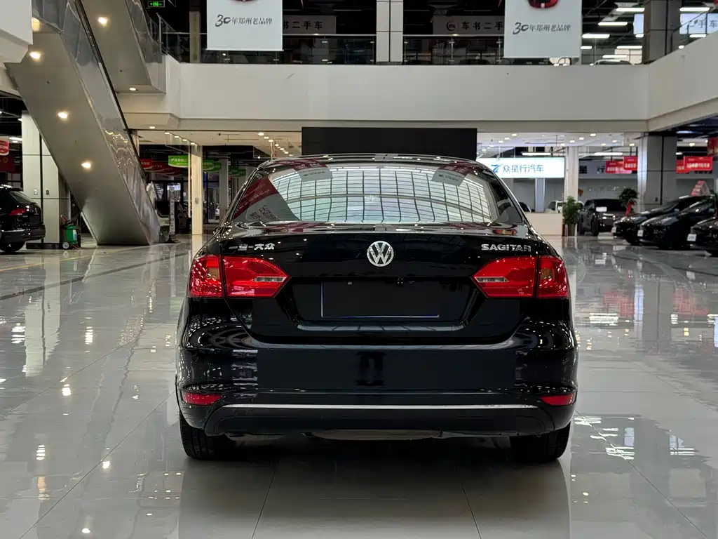 Volkswagen Sagitar — миниатюра 8