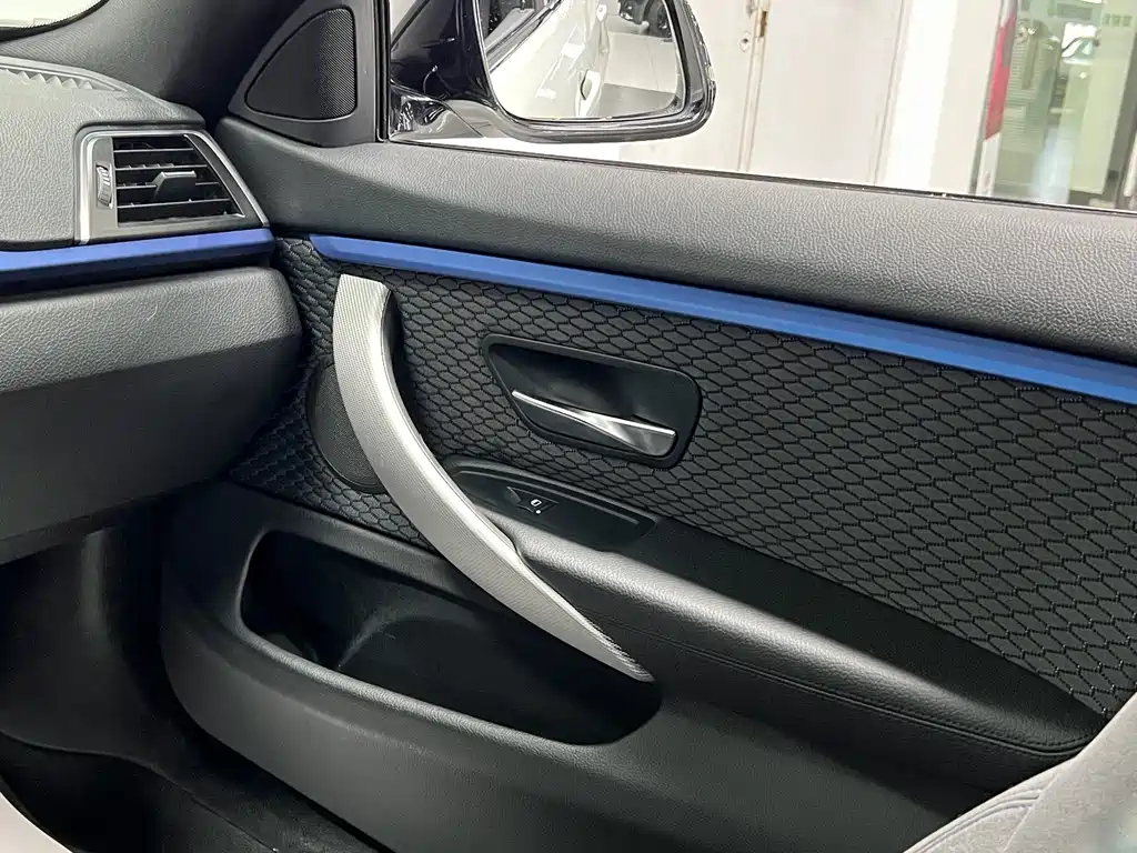 BMW 4 Series — миниатюра 25