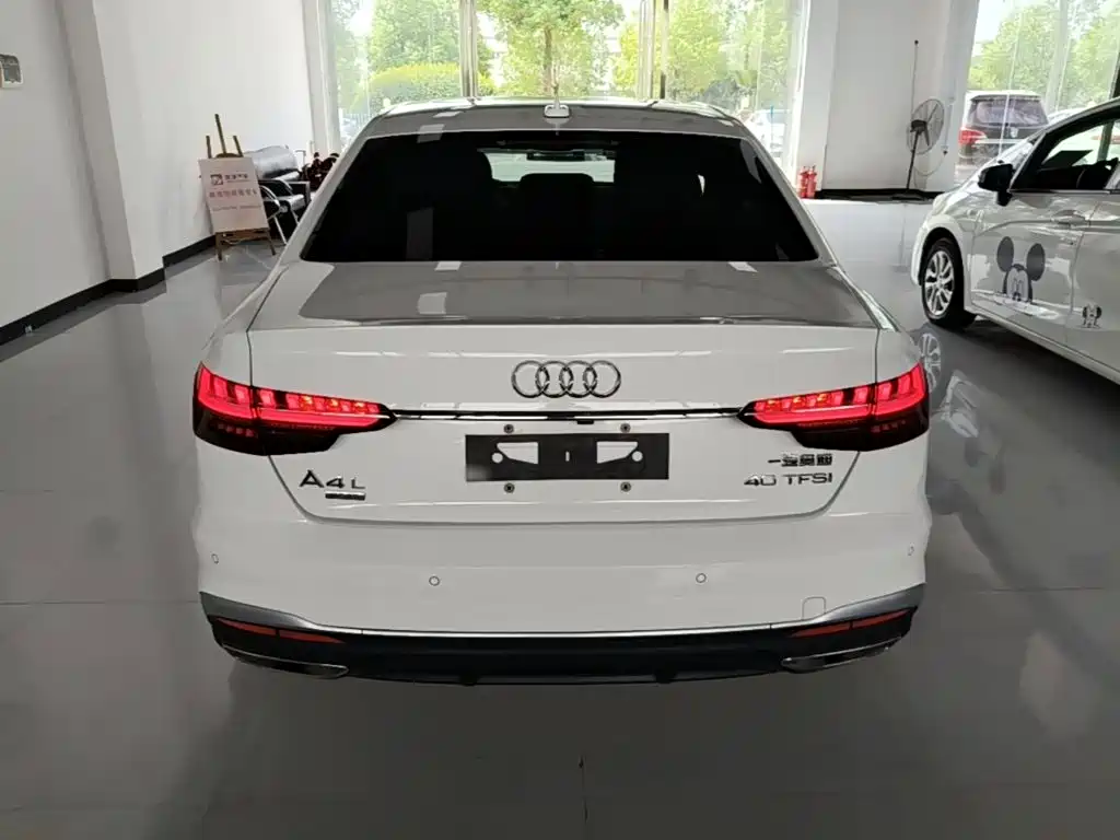 Audi A4L — миниатюра 6