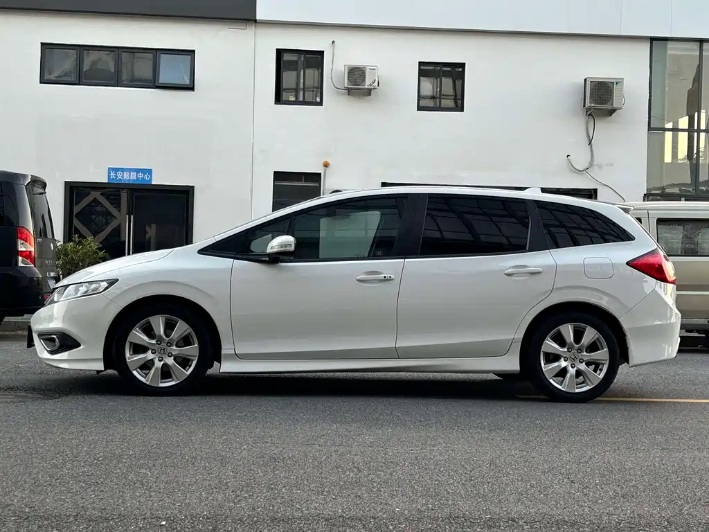 Honda Jade — миниатюра 4