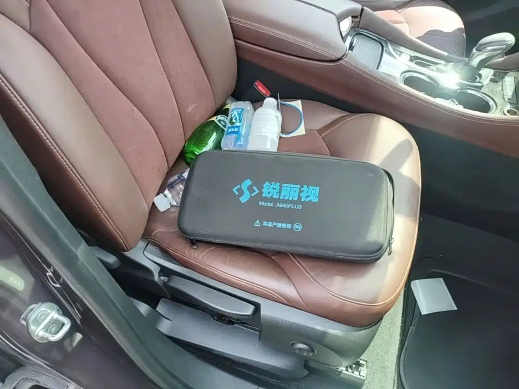 Buick Envision Plus — миниатюра 25