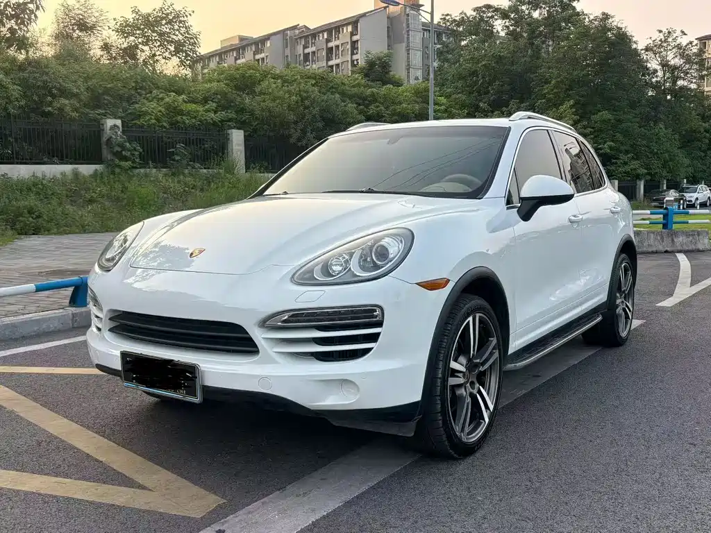 Porsche Cayenne 2014
