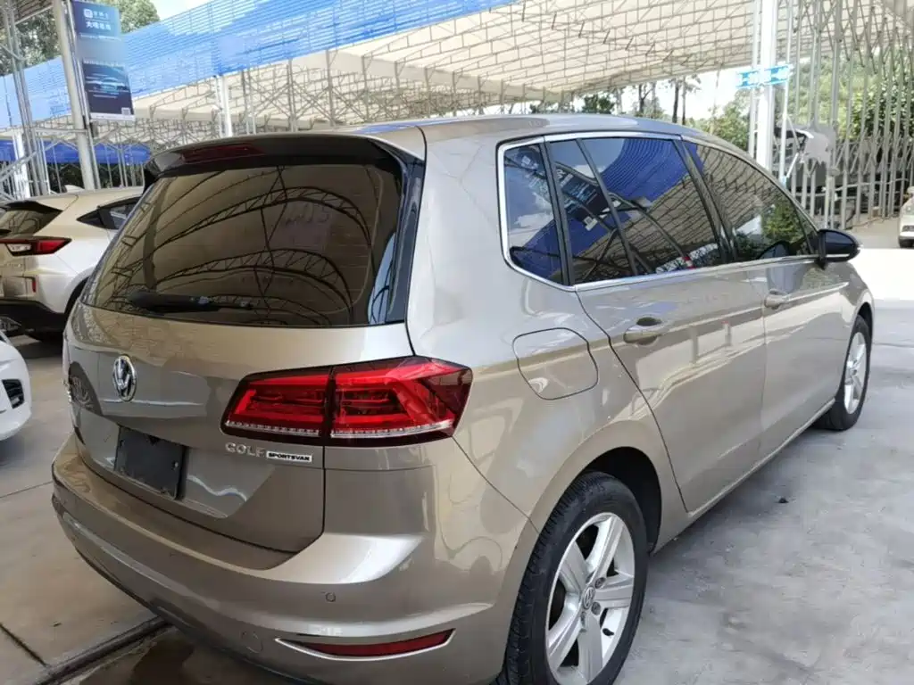 Volkswagen Golf Sportsvan — миниатюра 7