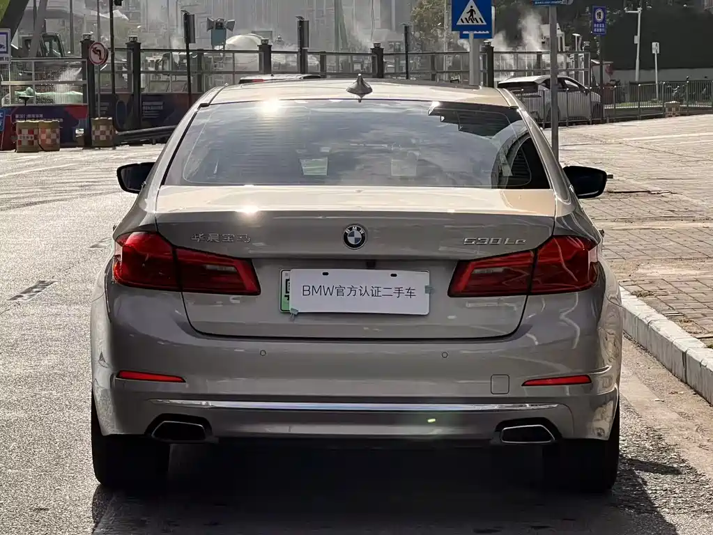 BMW 5 SERIES NEW ENERGY