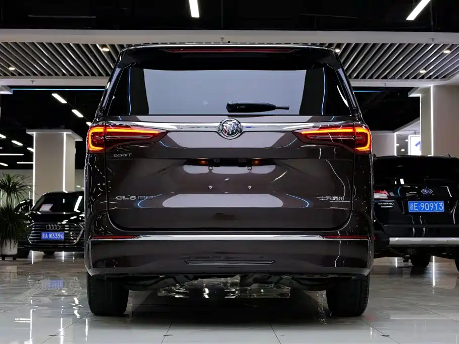 Buick GL8 2020 ES 653T Flagship